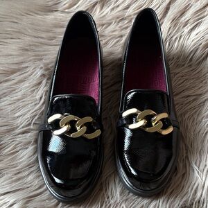 Munro Glossy Black Loafers with Gold Chain